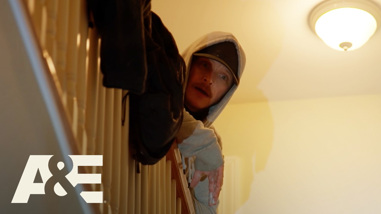 &ldquo;Paying Tenant&rdquo; Learns He Has No Legal Right to the Property | Squatters | A&E
