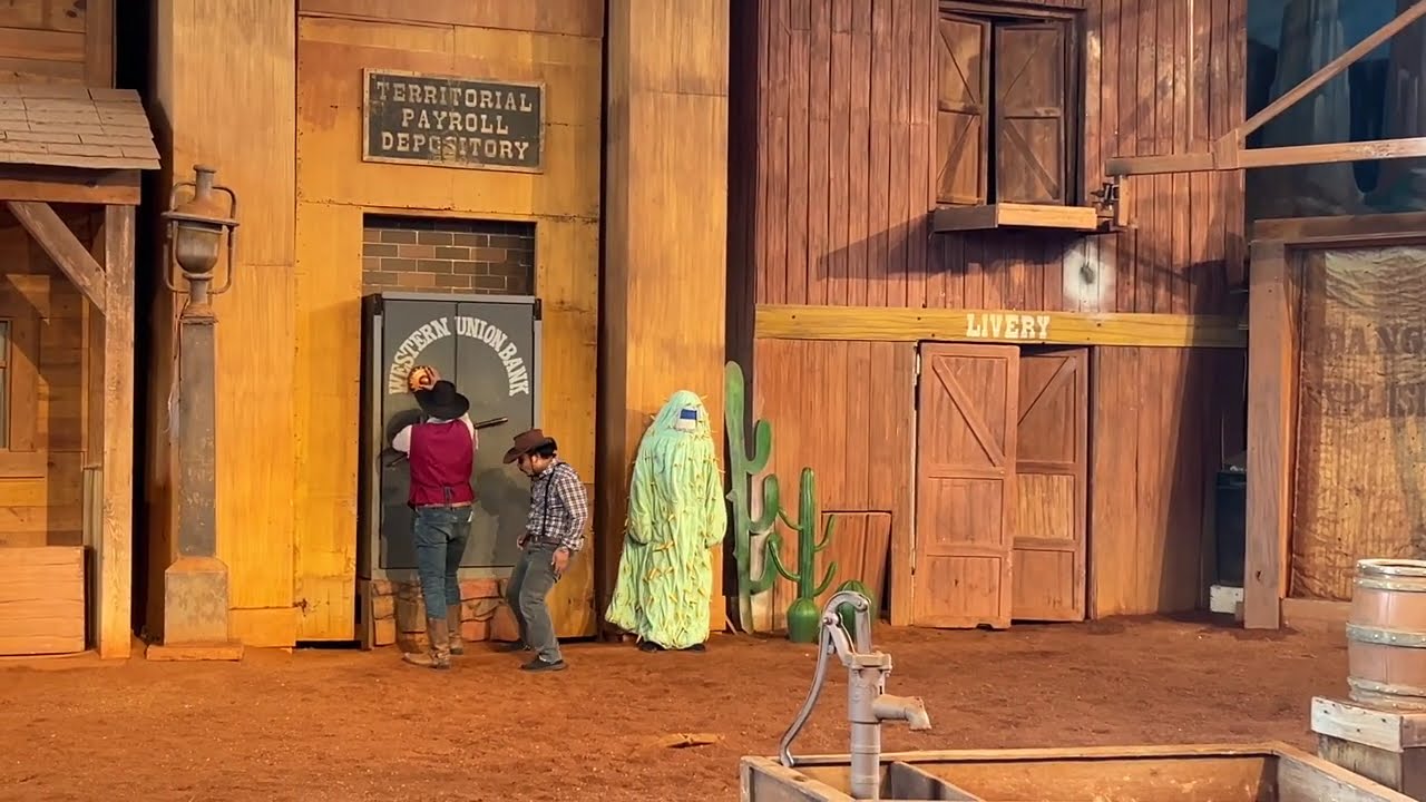 WILD WEST STUNT SHOW #ramojifilmcity #hyderabad #telangana