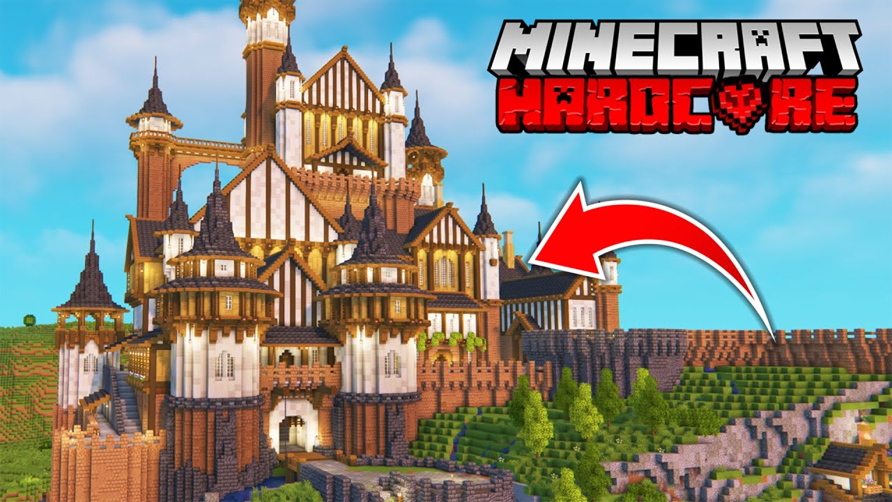 I Built The MOST INSANE Castle in Minecraft Hardcore