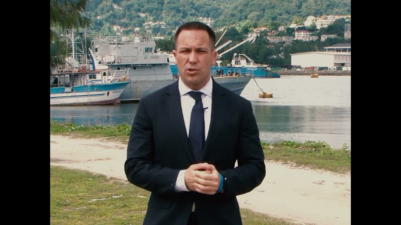 How can IORIS help conducting sea activities between international navies?