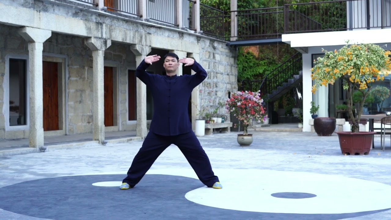 Unleash inner calm and strength with me! Join this 8 Brocades Qigong flow session