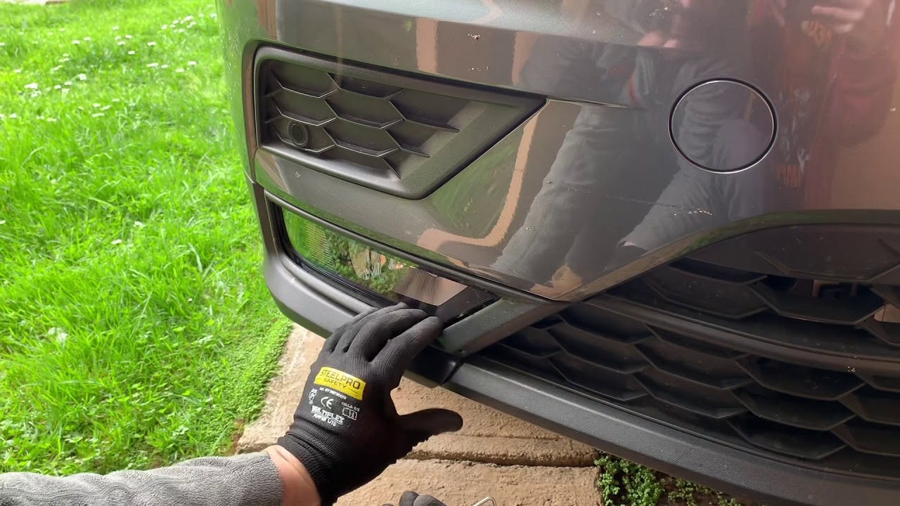 Instalación LED neblinero -  VW Tiguan 2019