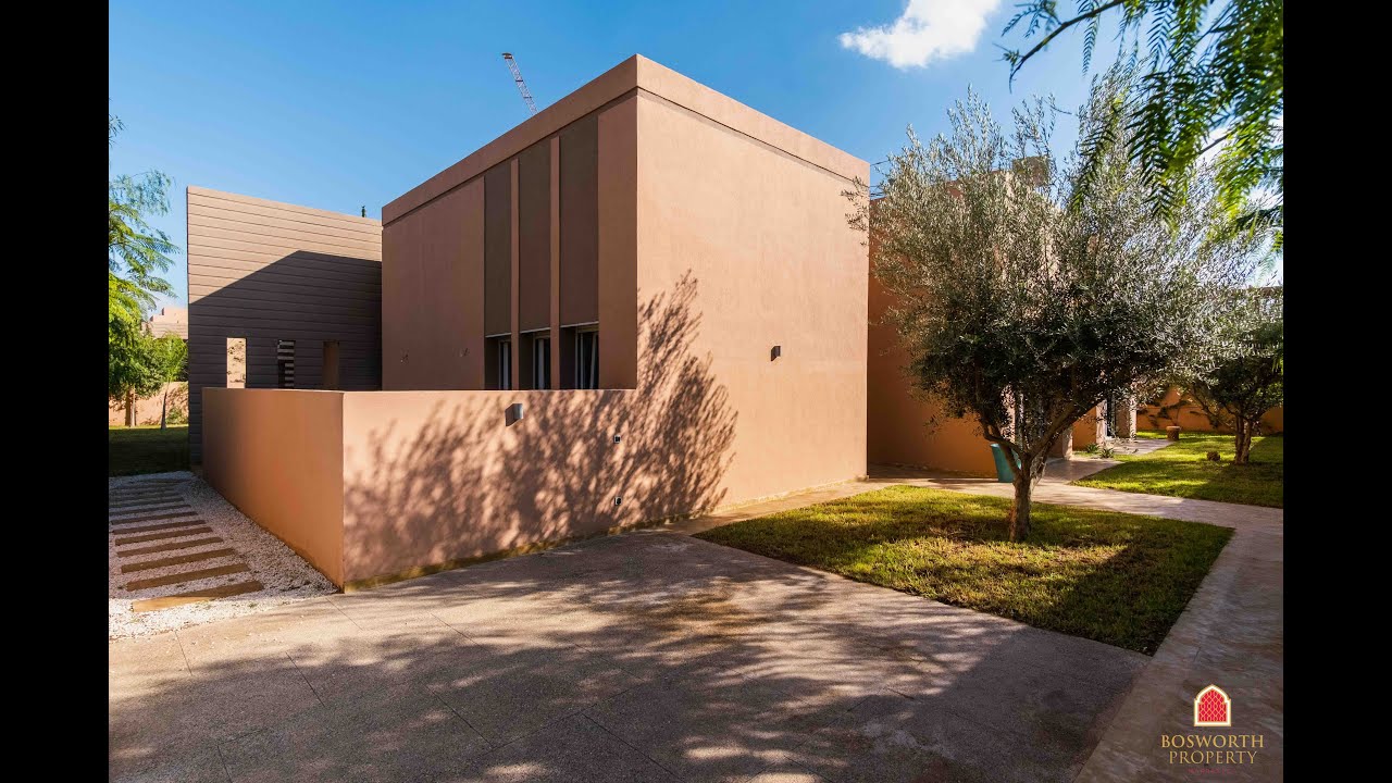 Superb Modern Villa For Sale Marrakech KM10