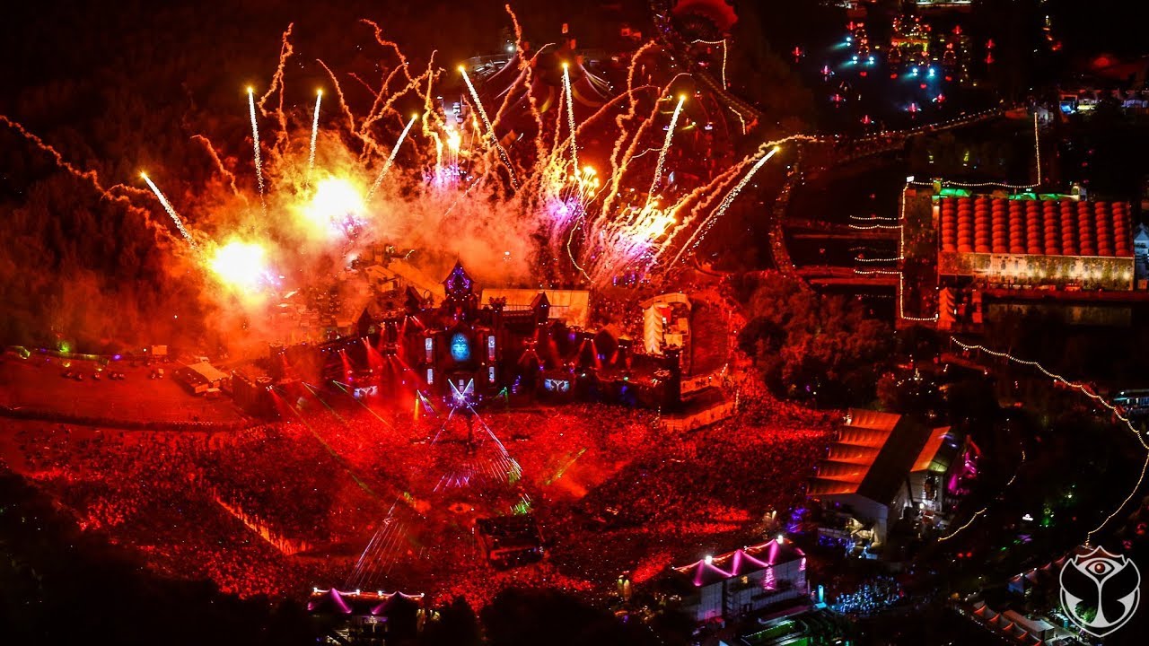 Dimitri Vegas & Like Mike Live At Tomorroland 2015 / Drops Only