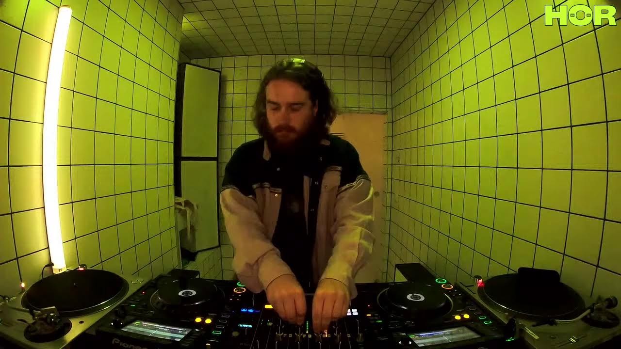 90's Wax - Spray / September 2 / 9pm-10pm