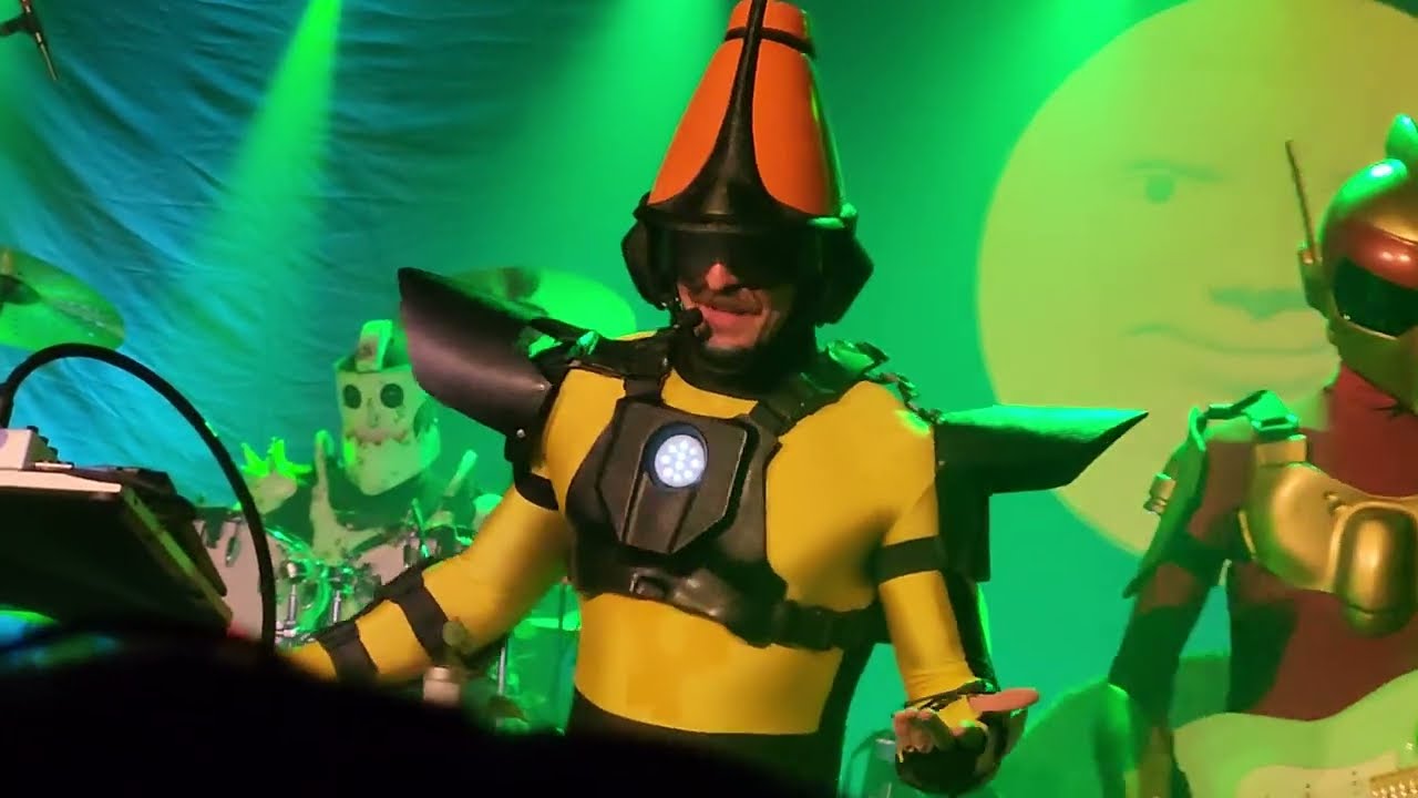 TWRP - 