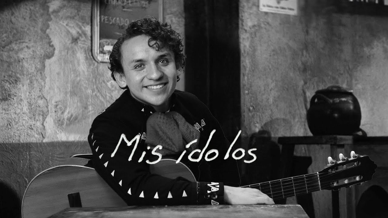 Mis ídolos (Video Oficial)