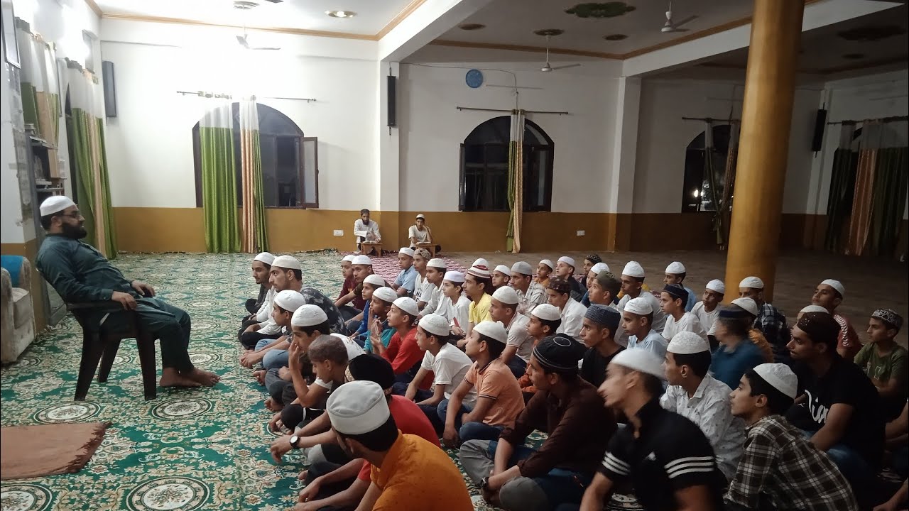 Jamia zia ul uloom H/S #Poonch Namaz_e_ Allaha sa mela dati jain