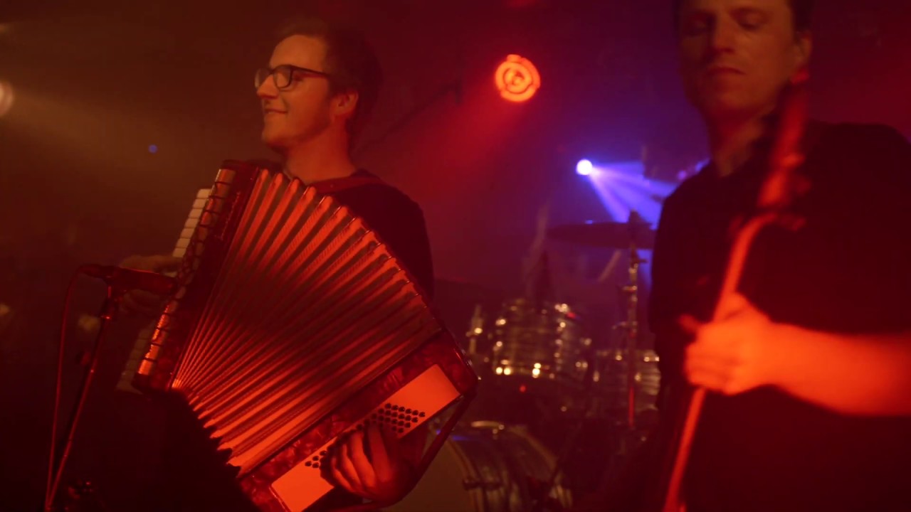 SOPHIA. & Band - Cigarettes & Beer (Live: Examenskonzert)