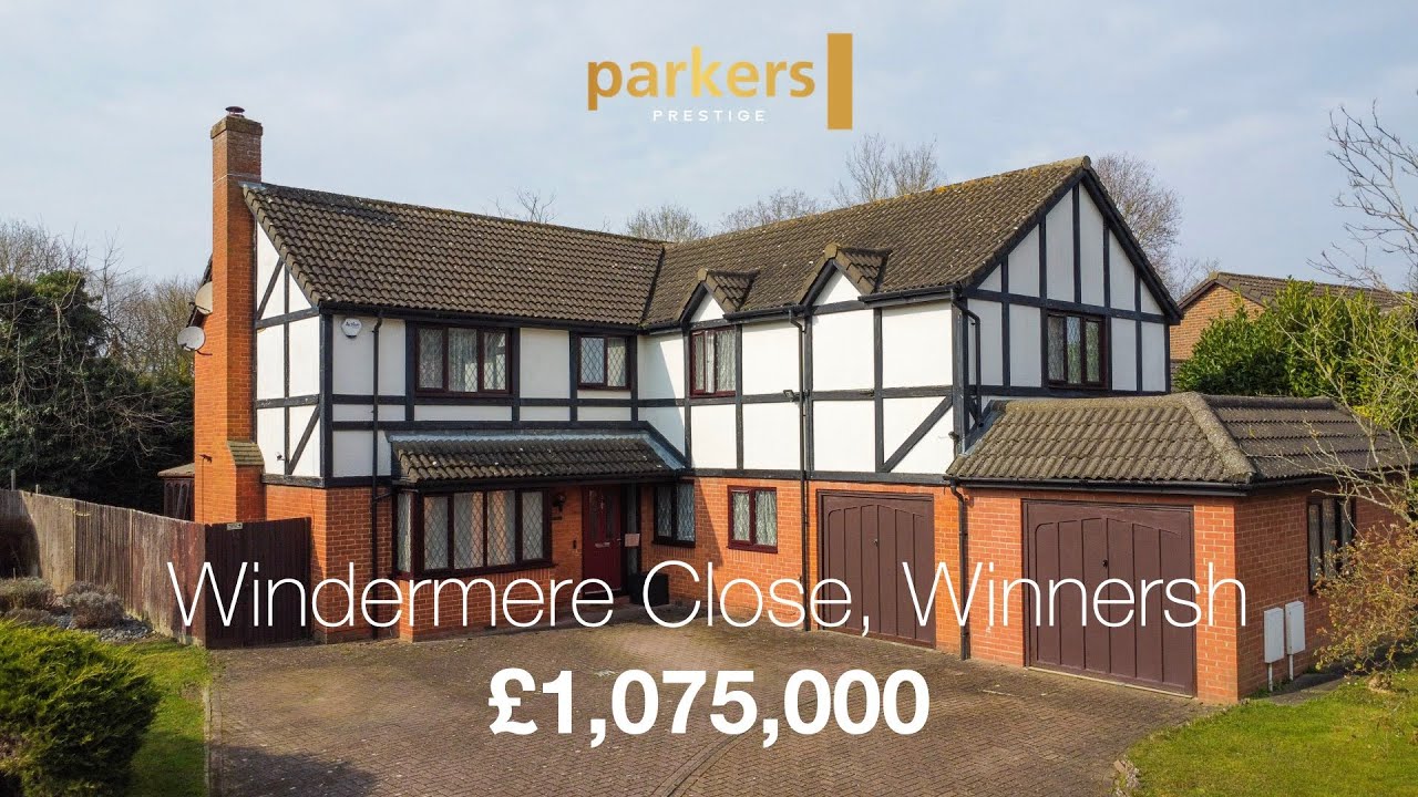 £1,075,000 Substantial Five Bedroom Detached Home in Winnersh, Berkshire