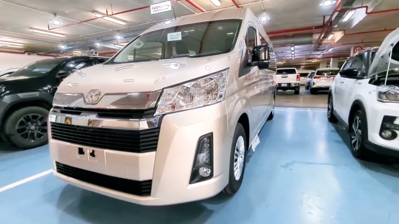 Toyota Hiace 15 Seater Auto Tranmission From 🇯🇵