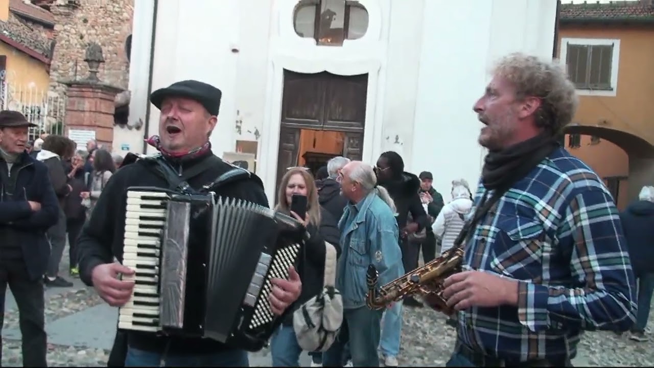 355* Fiera di San Martino Godiasco I Biond i"Viva l'Amore..."  