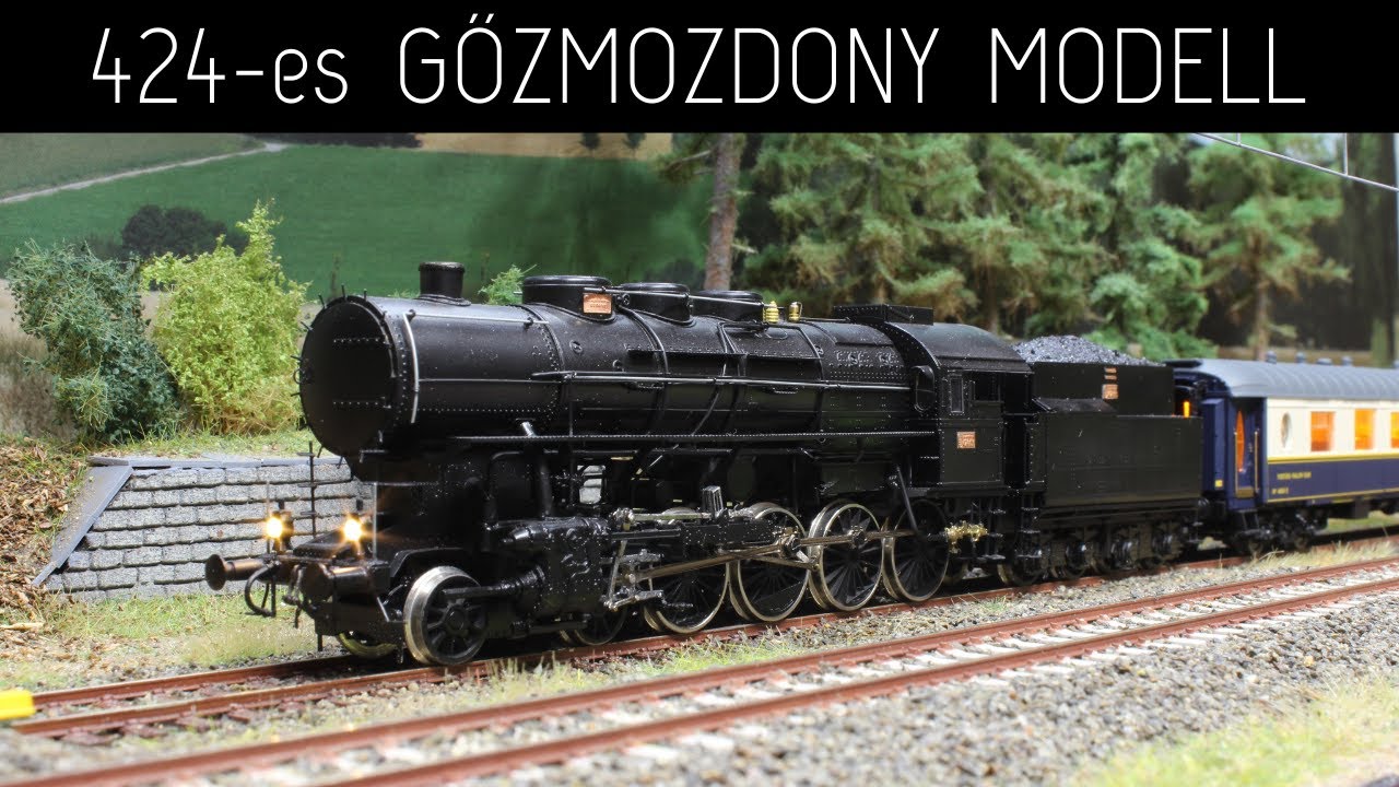 Kisszériás 424-es gőzmozdony modell hangdekóderrel