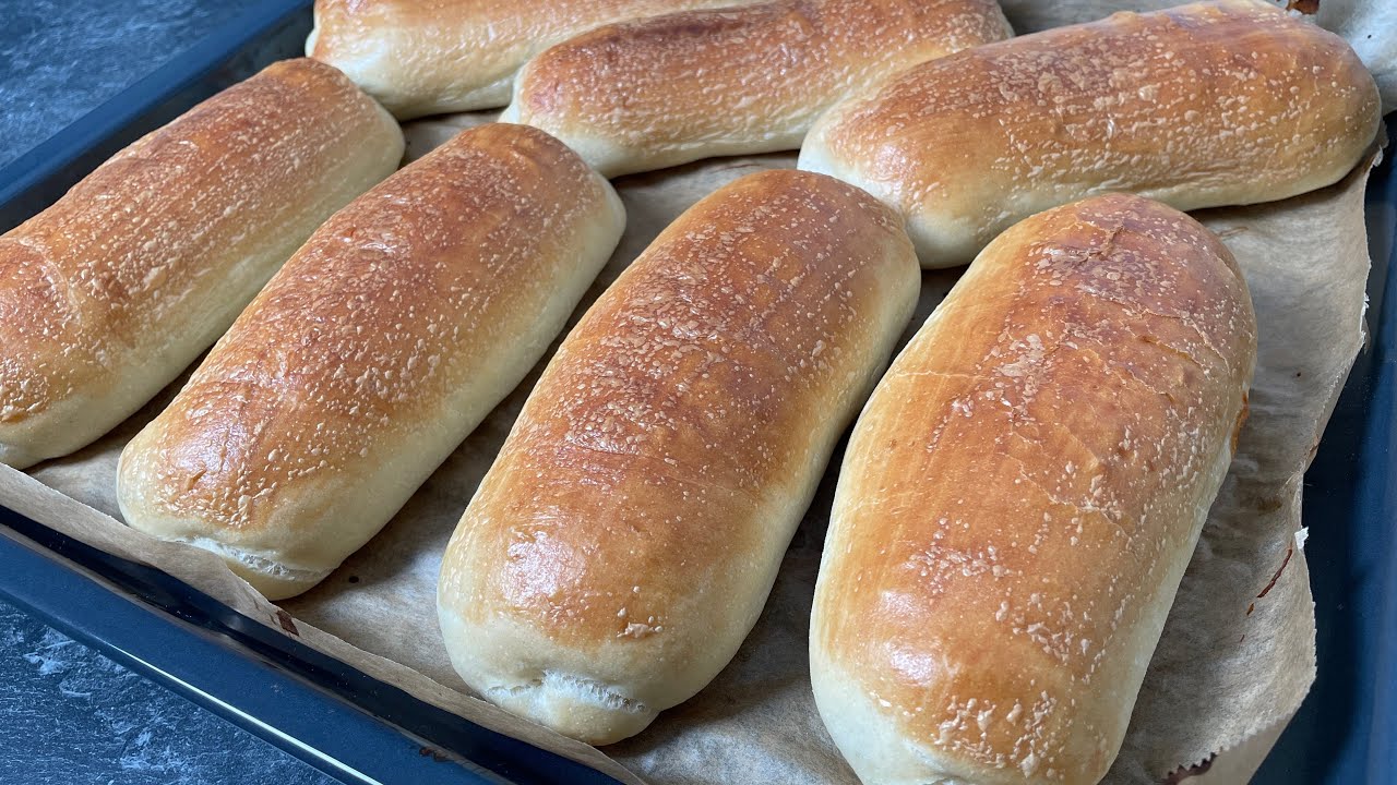 So knusprig und lecker! Ein perfektes Rezept für schnelle Brötchen! Unglaublich lecker und einfach!