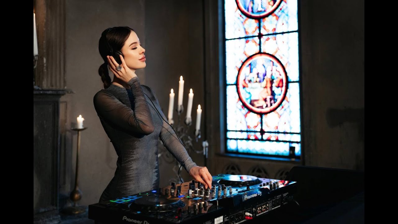 Vera Aire - Live @ Gothic Location, Moscow / Melodic Techno & Progressive House Mix
