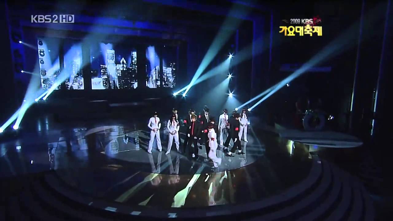 091230 Super Junior SNSD SHINee   Smooth Criminal KBS Gayo Daejeon 2009