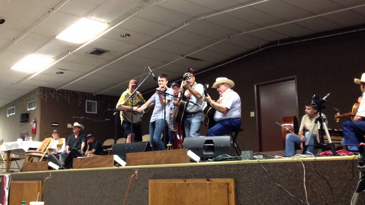 2012 Fiddlers' Frolics Round Robin - Dennis Ludiker "Butterfly Hornpipe"