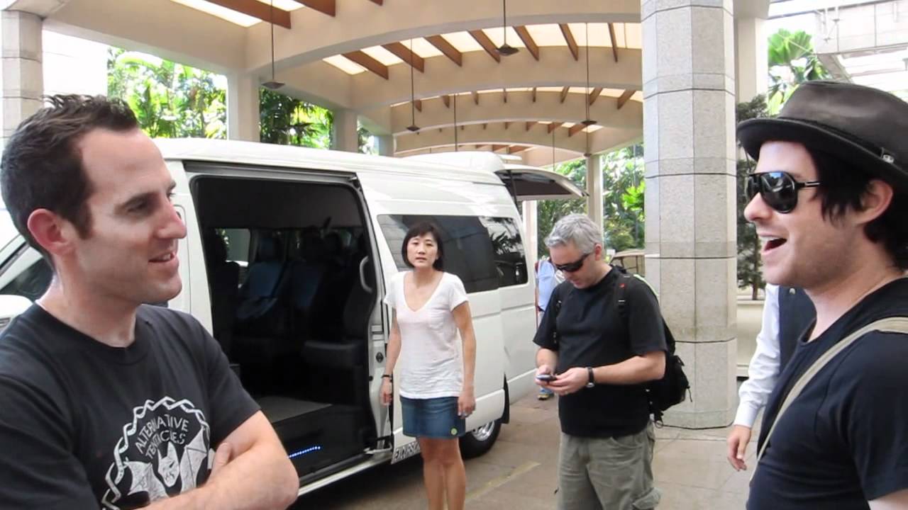 Simple Plan In Singapore - Vlog