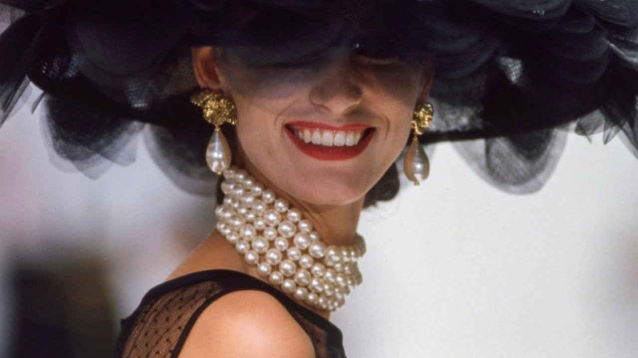 The Chanel Inspiration: Ines de la Fressange