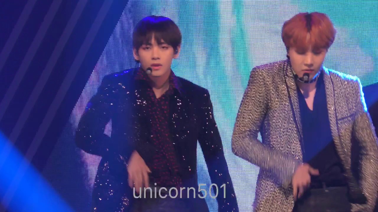 AAA bts blood sweet & tears V taehyung focus 20161116