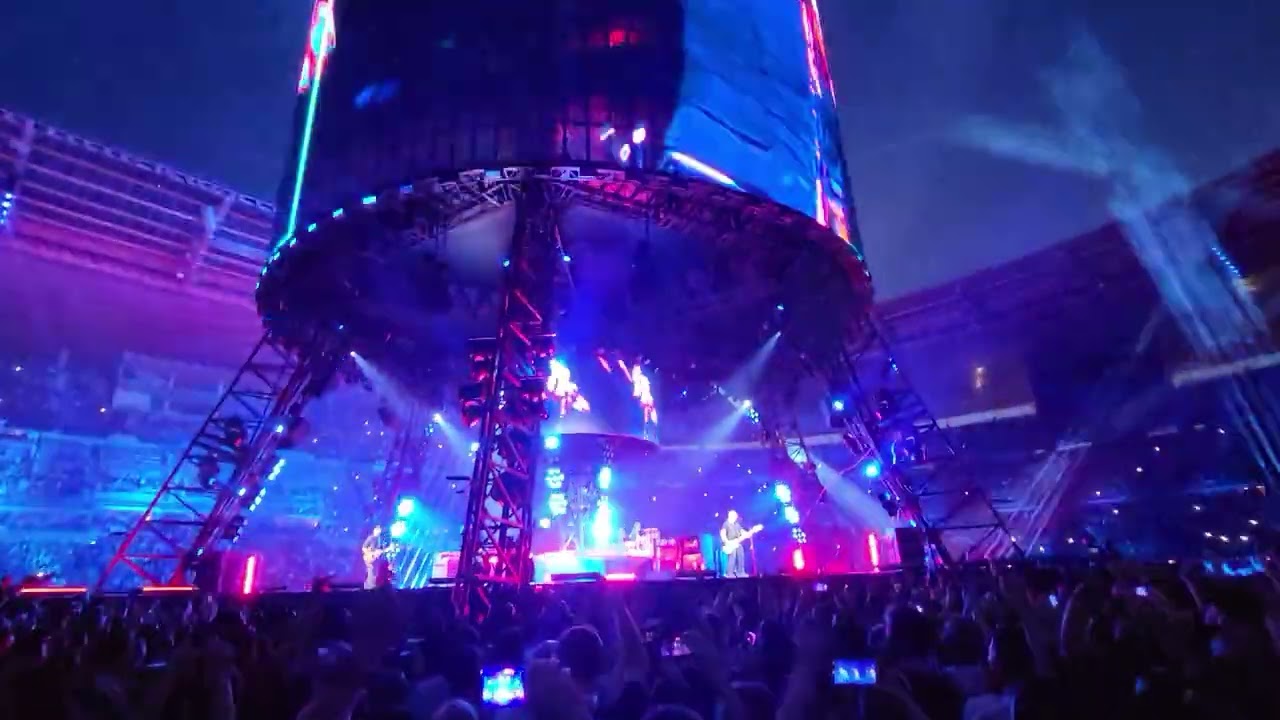 Indochine Stade de France-21-05-2022 - Alice et June