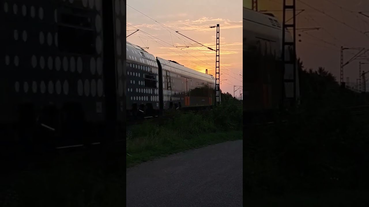  Livestream bei Sonnenuntergang #livestream #sunset #train 