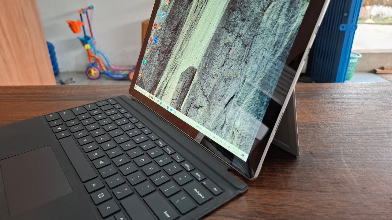 Microsoft Surface Pro 6, Tablet 2-in-1 ram 16gb, ssd 1 tb