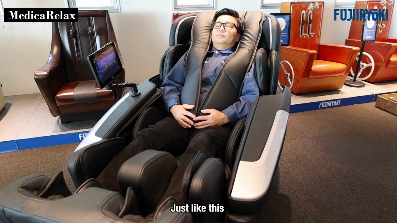 Fujiiryoki Cyber Relax AI 5D JP-4000 High-End 2025 - massage chair assembly