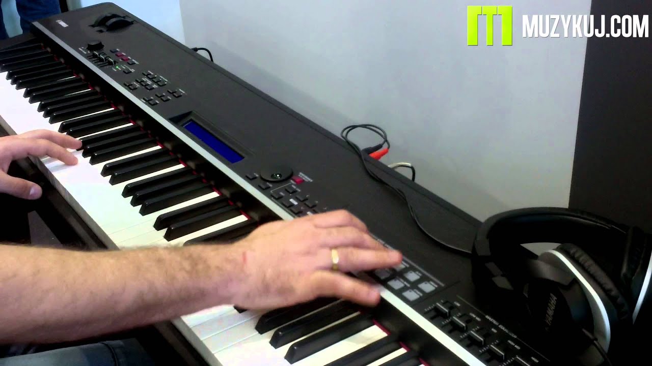 Yamaha CP4 STAGE