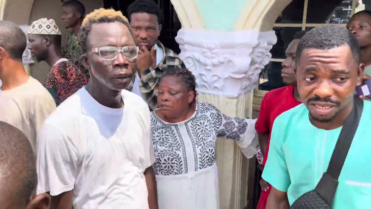 SISI QUADRI BURIAL: CHILDREN AND FAMILY IN DEEP TEARS