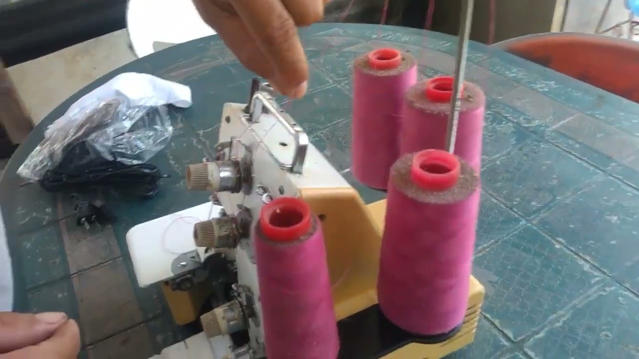 cómo enhebrar la baby LOCK, mira como cose con 2 hilos.