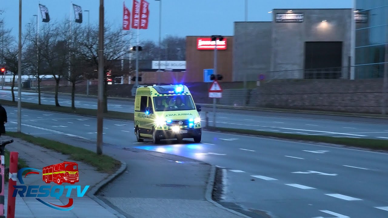 1x Ambulance syd i udrykning ODENSE | RESQTV