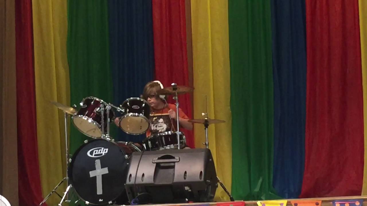 Talent Show - Chasing Cars by Snow Patrol