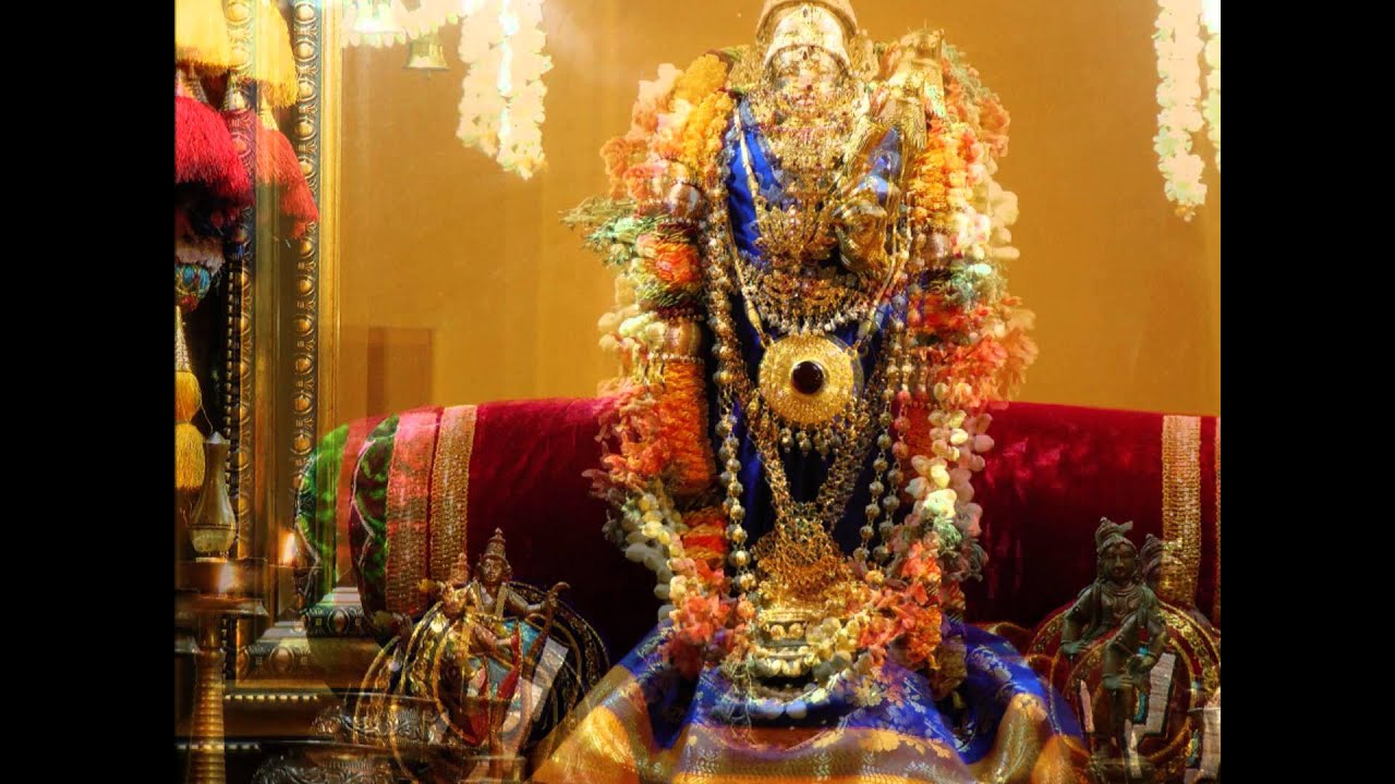 30 Tamil Hymns from 4000 Divyaprabandham - 