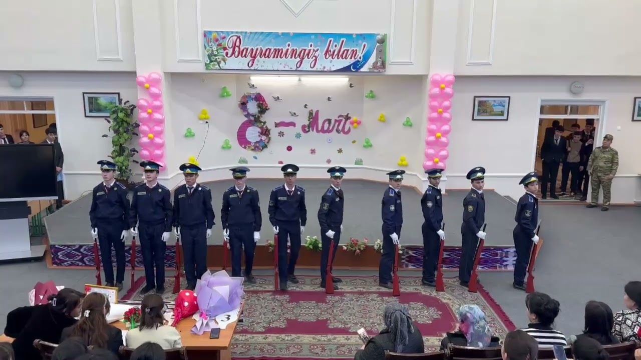 8-mart bayramiga o'quvchi-yigitlar tabrigi