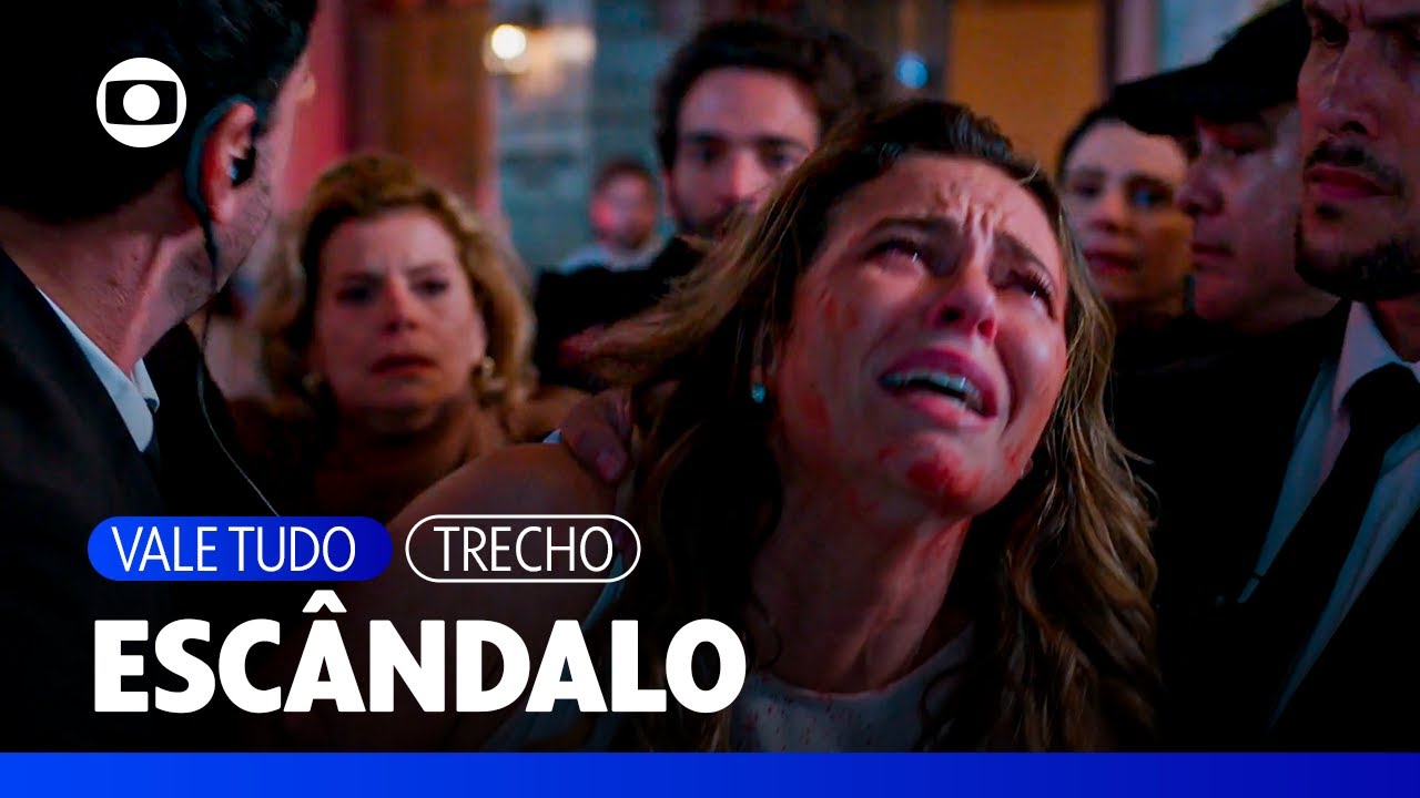 Heleninha retorna ao bar e causa tumulto ao exigir mais bebida! | Vale Tudo | TV Globo