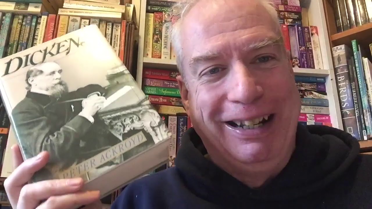 Очередная совершенно возмутительная покупка в книжном магазине Brattle!