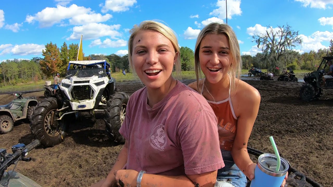 PURE CRAZINESS -  Super Bog 2021 - Iron Horse Mud Ranch