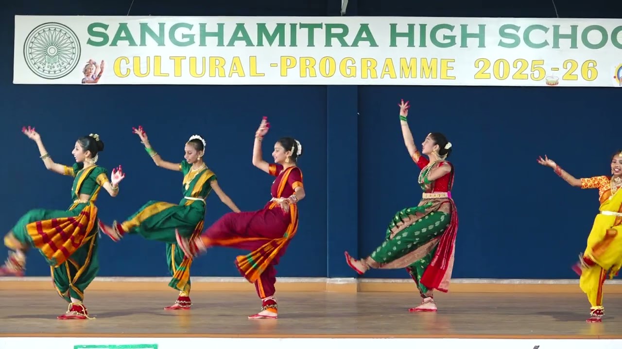 Welcome Dance 7th  And 8th Class Girls 09 01 2026
