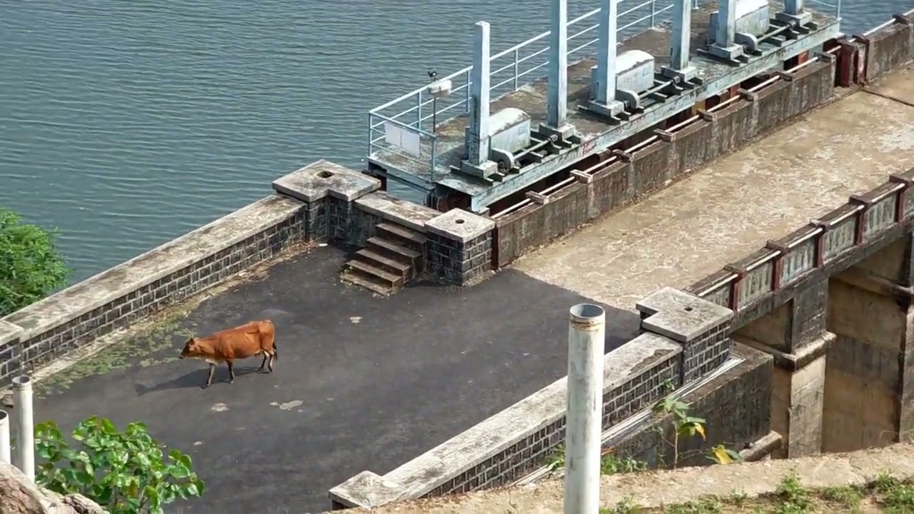 Thenmala Dam