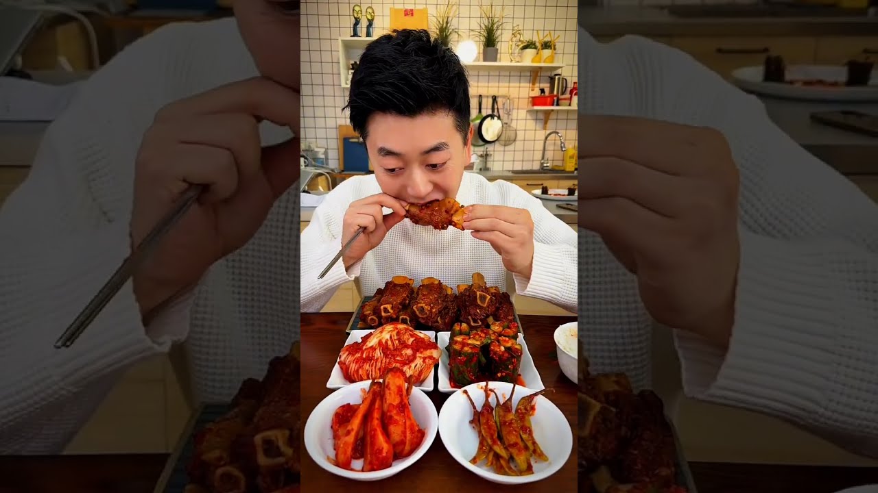 How to eat spicy kimchi... When kimchi is made well, you don't need to eat any stir-fries... 