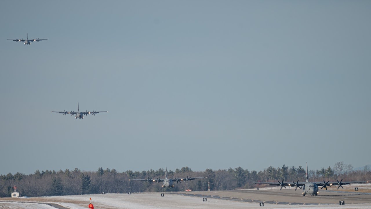 Flight of Four C-130J's Land with Three on Active Runway at Same Time | Pease ANGB (PSM)