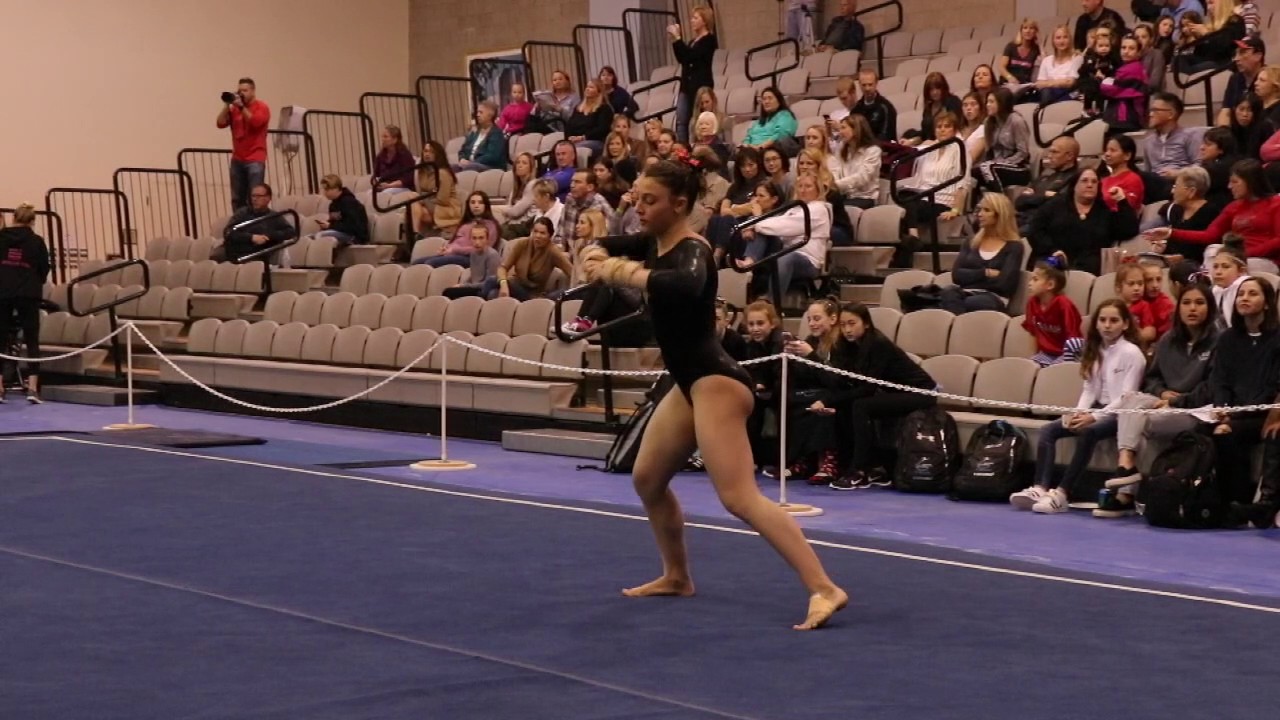 Alyssa Vulaj Class of 2021 - Floor