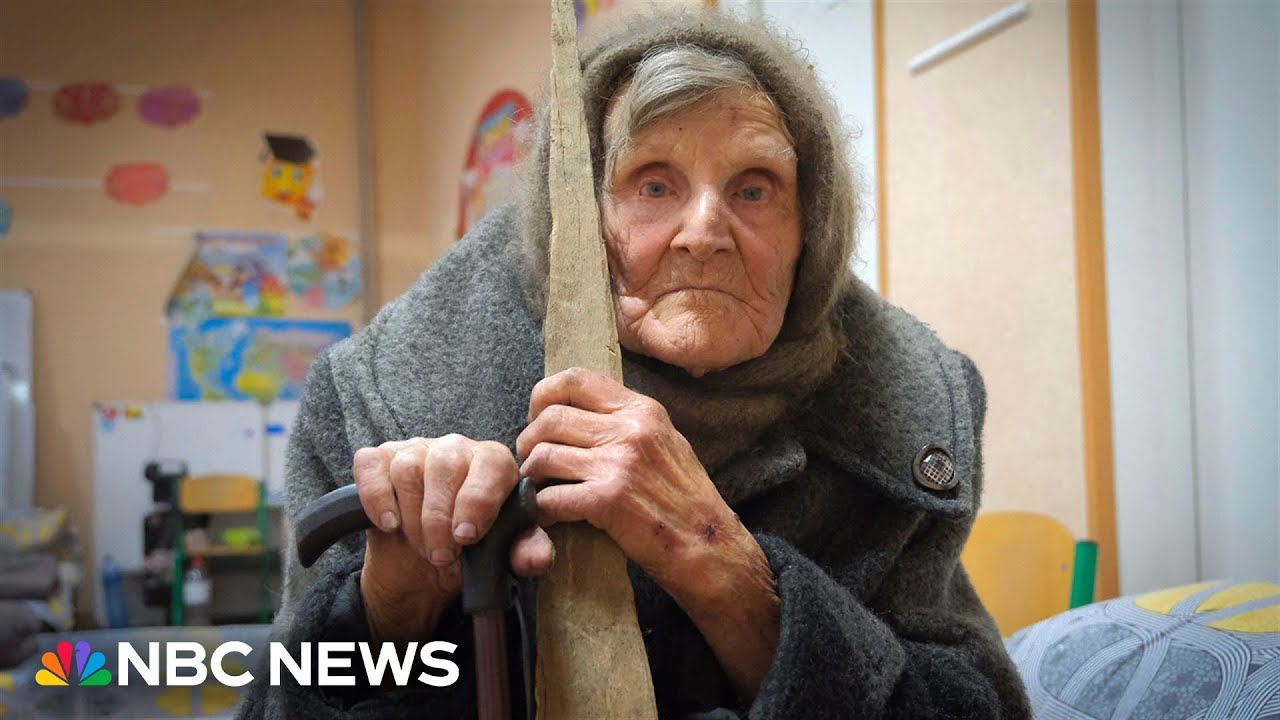 98-year-old Ukrainian woman walks miles in her slippers to escape fighting