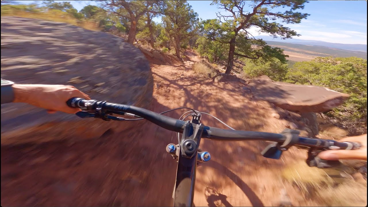 Southern Utah is gorgeous !!  ... You HAVE TO ride here! 👍💪    I    PYRAMID RIDGE  TRAIL MTB