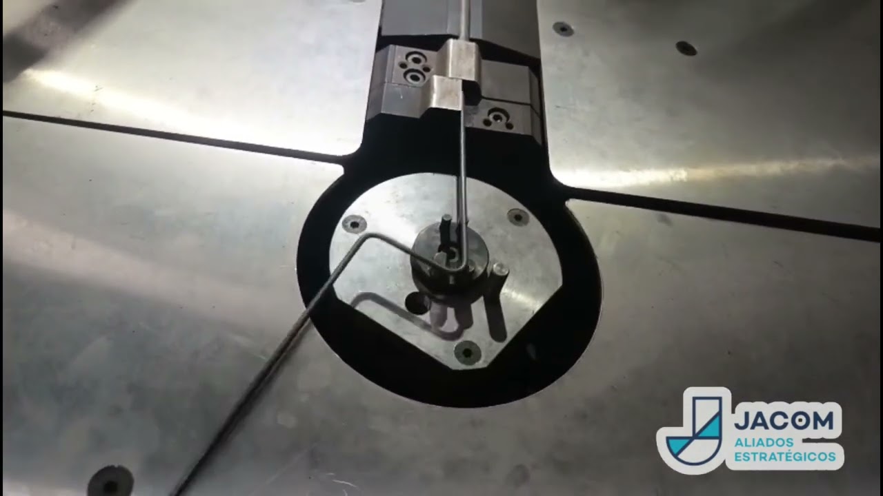 MAQUINA FORMADORA DE ALAMBRES EN 3D 