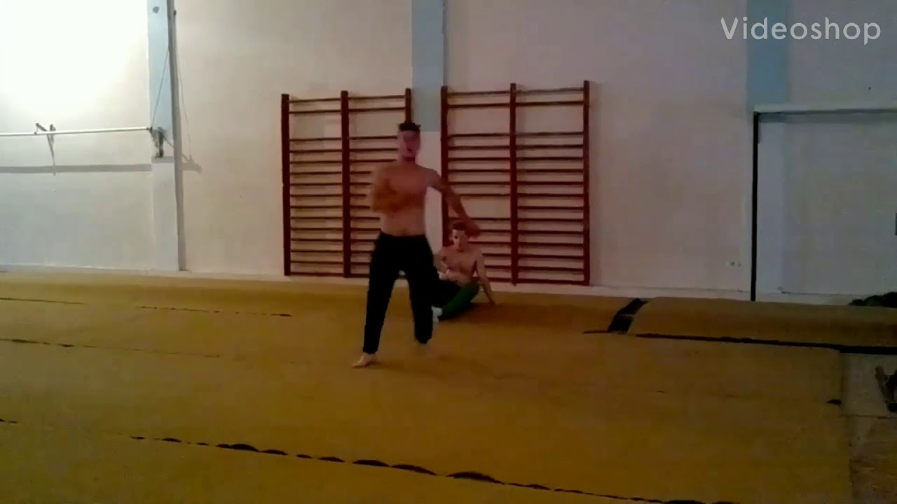 Dy 