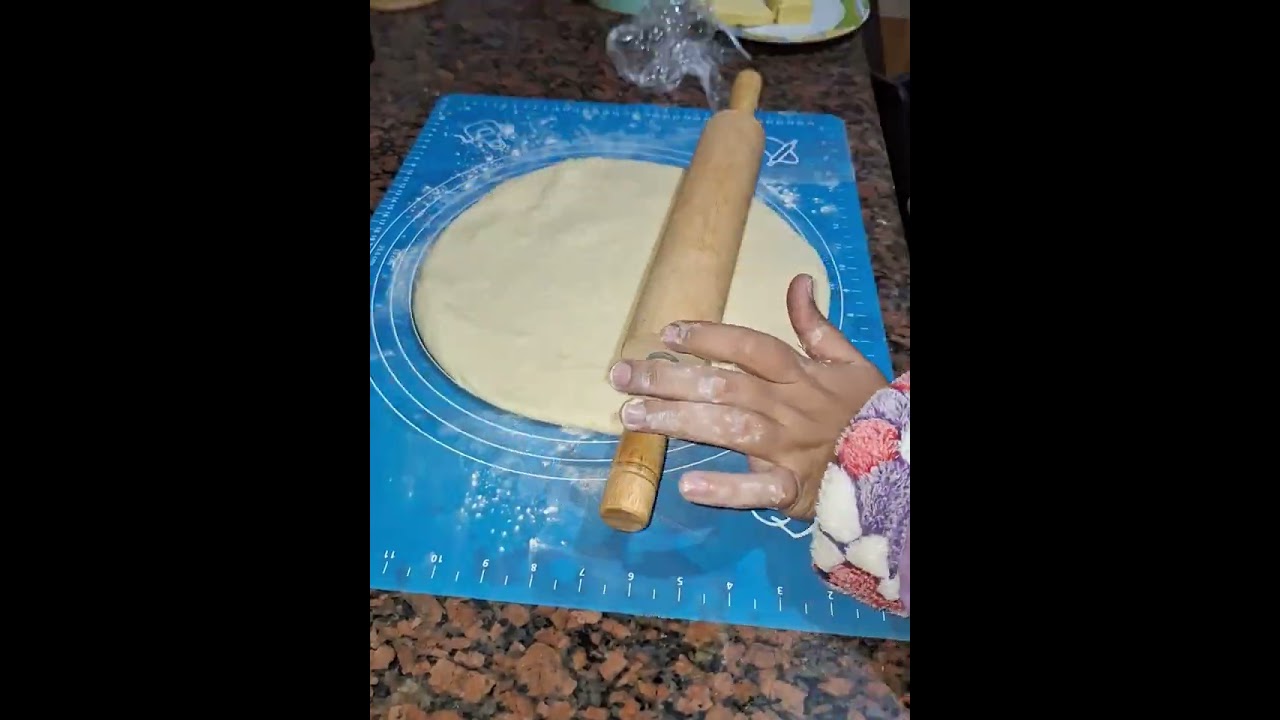 السينابون الخطيرة اللذيذ بنتيجه مضمونه مليون بالميه 😋❤️