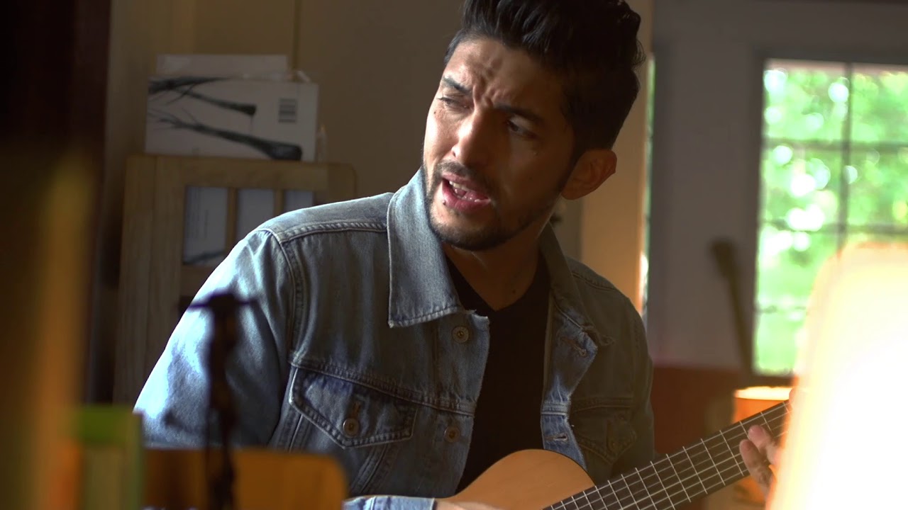 Ivan Barrios - Amor y control - Ruben Blades - dir. Jose Cho