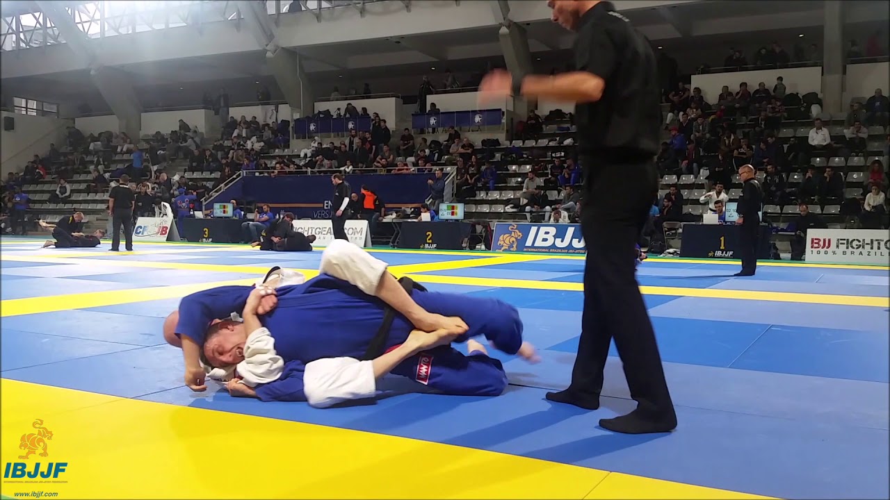 Tommi Pulkkanen vs Krzysztof Suchorabski / Paris Open 2017